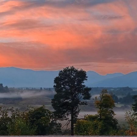 Nadurra But And Ben - Where The Ordinary Becomes Extraordinary Fort William Luaran gambar