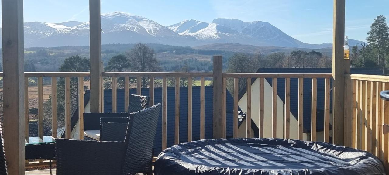 Nadurra But And Ben - Where The Ordinary Becomes Extraordinary Fort William Luaran gambar